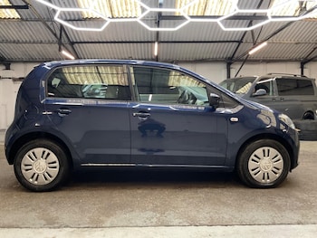 Used Volkswagen up! 2014 for sale - 75696216: Photo