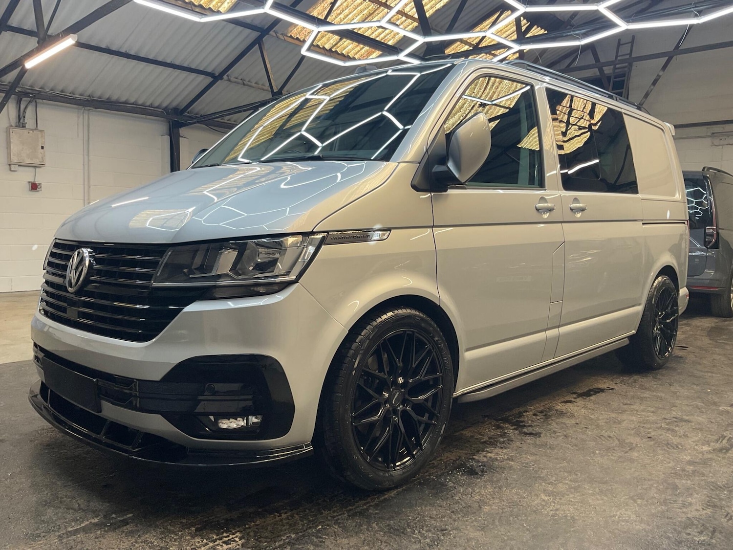 Used Volkswagen Transporter 2021 for sale - 75949625: Photo 5