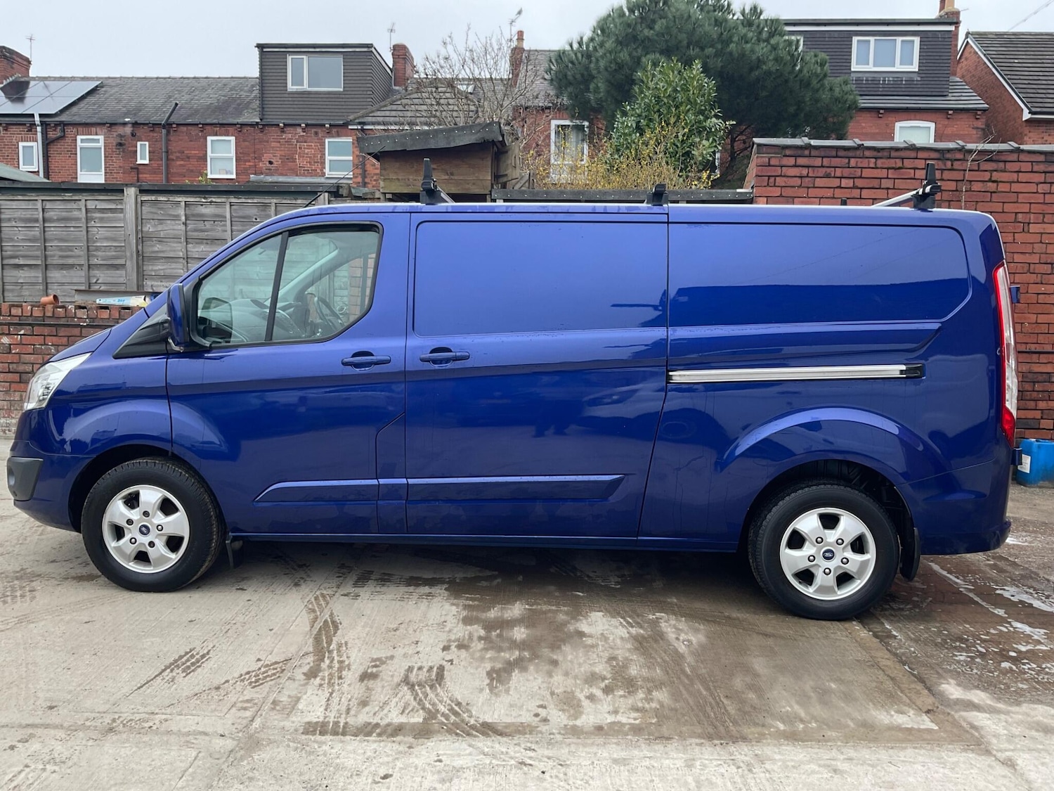 Used Ford Transit Custom 2016 for sale - 77799422: Photo 2