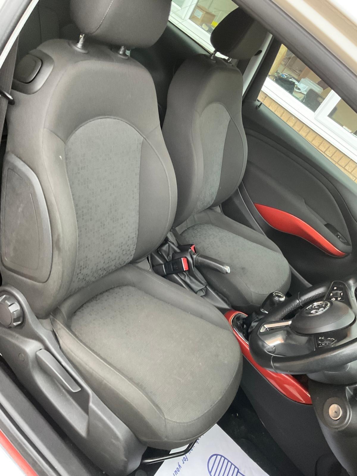 Used Vauxhall ADAM 2014 for sale - 77377501: Photo 12