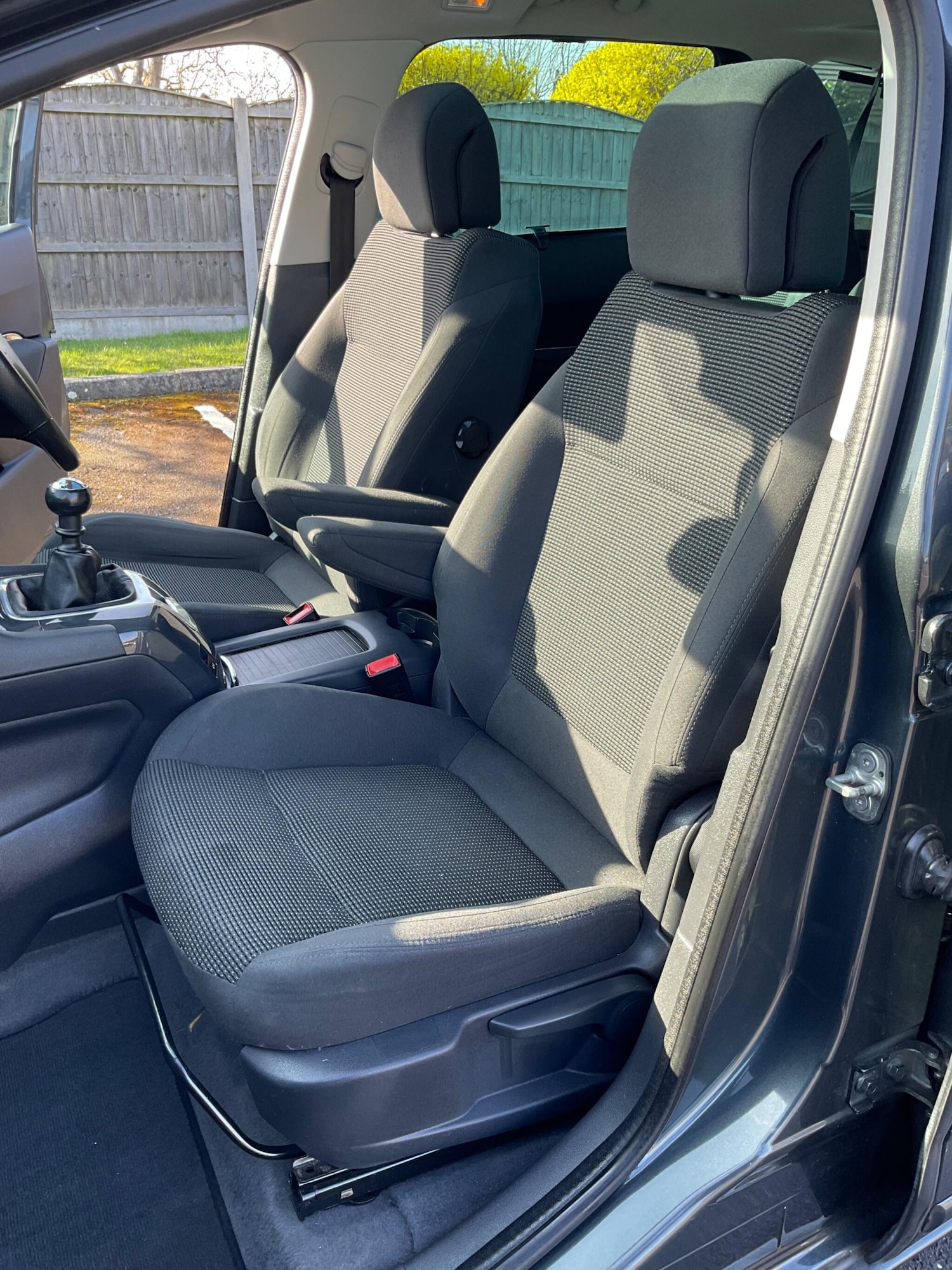 Used Peugeot 5008 2015 for sale - 77970098: Photo 18