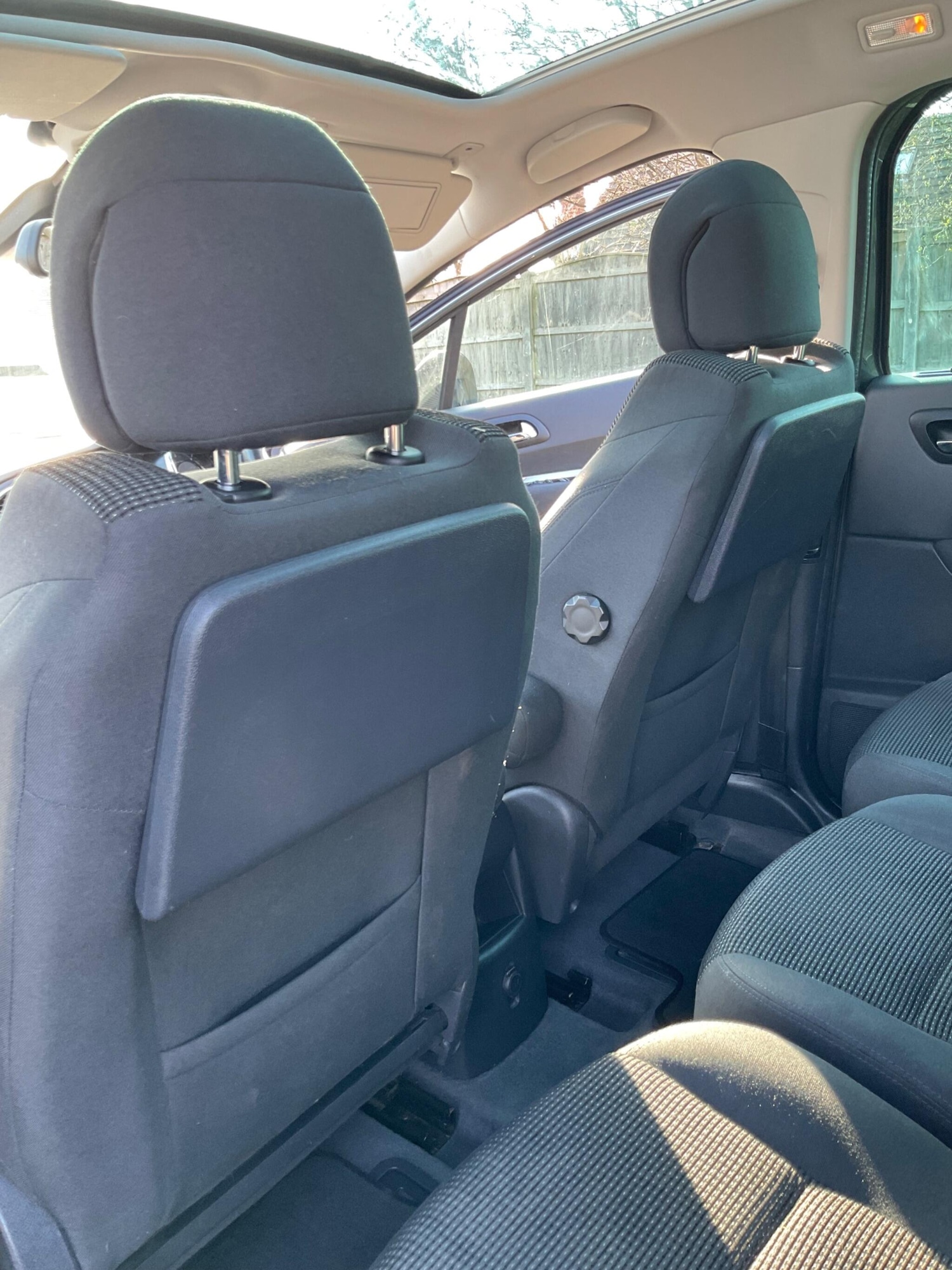 Used Peugeot 5008 2015 for sale - 77970098: Photo 19