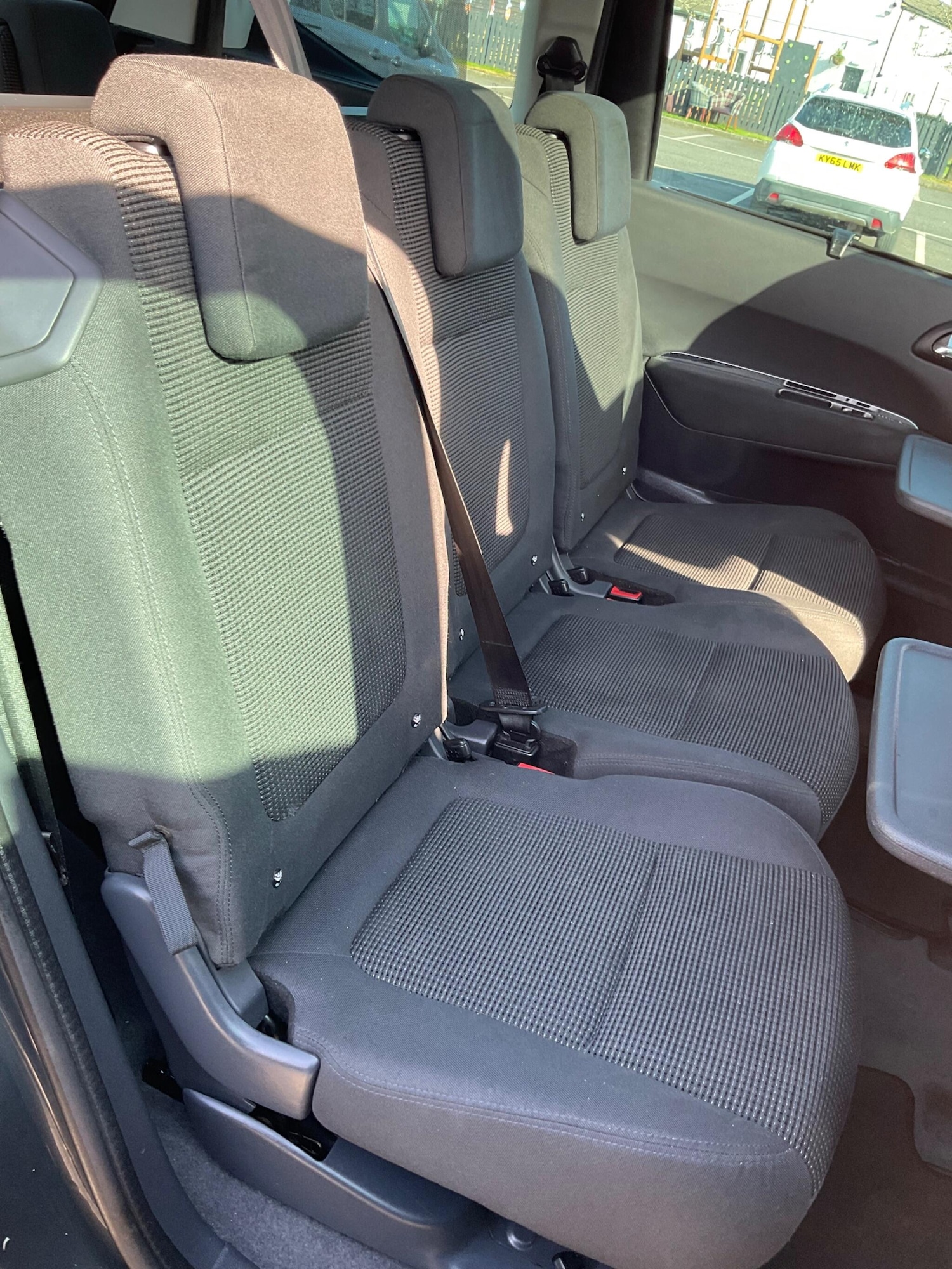 Used Peugeot 5008 2015 for sale - 77970098: Photo 22