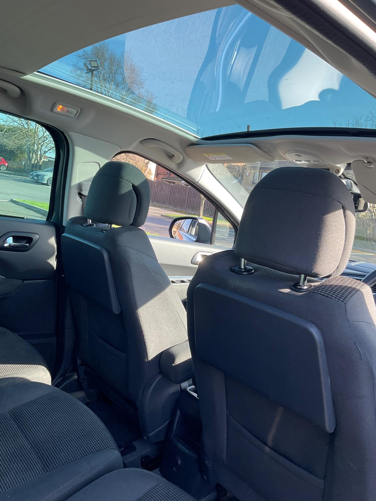 Used Peugeot 5008 2015 for sale - 77970098: Photo 23