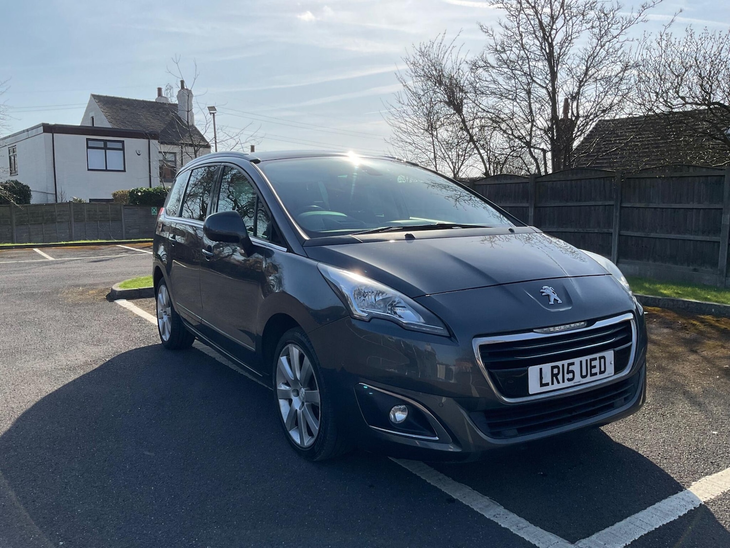 Used Peugeot 5008 2015 for sale - 77970098: Photo 7