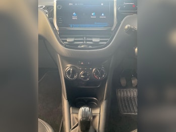 Used Peugeot 208 2017 for sale - 78684648: Photo