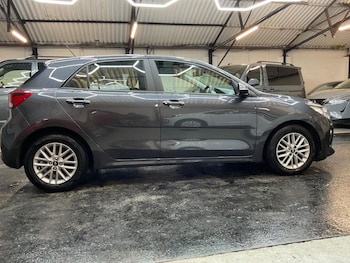 Used Kia Rio 2019 for sale - 75757200: Photo