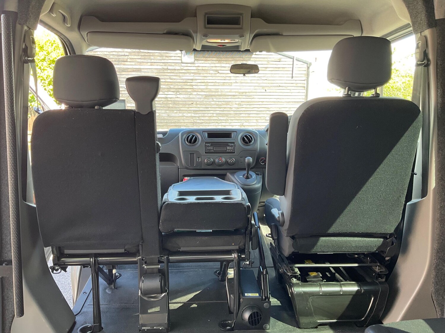 Vehicle 21
