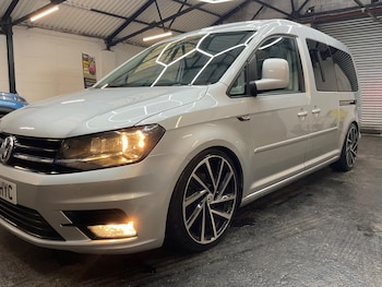 Used Volkswagen Caddy Maxi 2016 for sale - 76991793: Photo