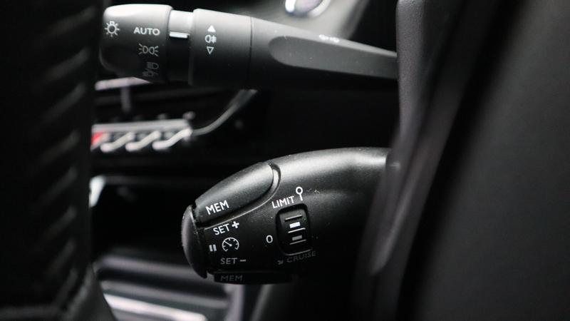 Used Peugeot 2008 2022 for sale - 77128161: Photo 14