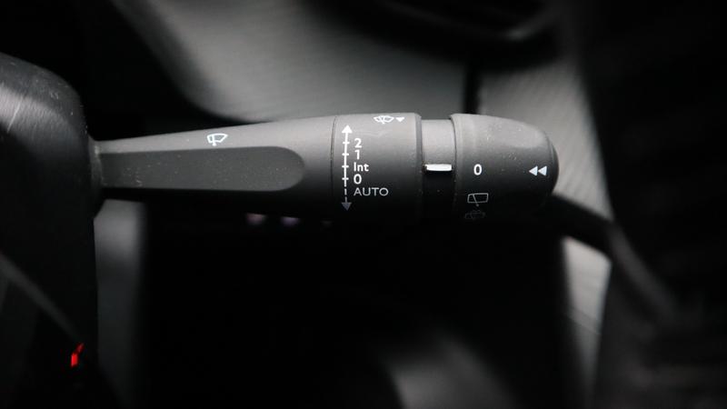 Used Peugeot 2008 2022 for sale - 77128161: Photo 15