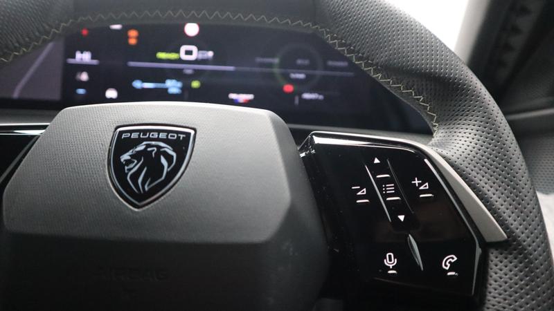 Used Peugeot E-3008 2025 for sale - 77117443: Photo 13