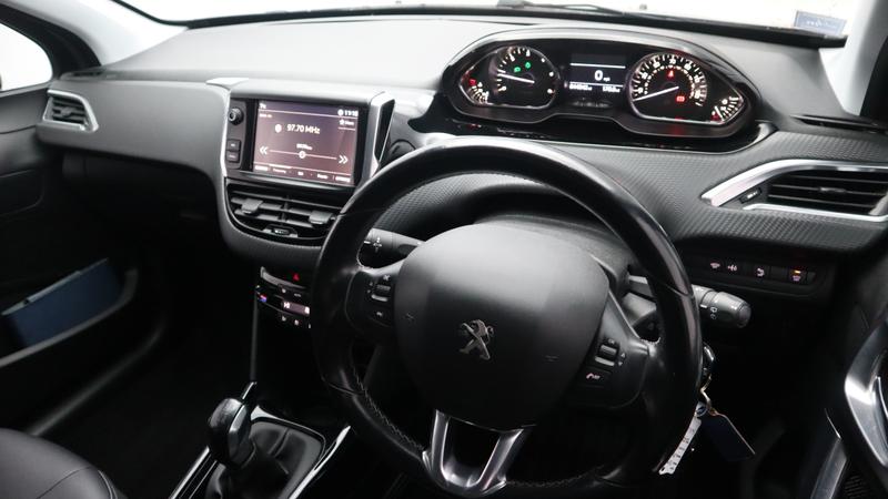 Used Peugeot 2008 2019 for sale - 77435111: Photo 11