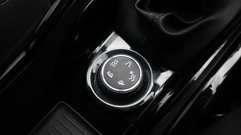 Used Peugeot 2008 2019 for sale - 77435111: Photo 25