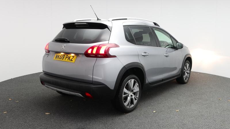 Used Peugeot 2008 2019 for sale - 77435111: Photo 3