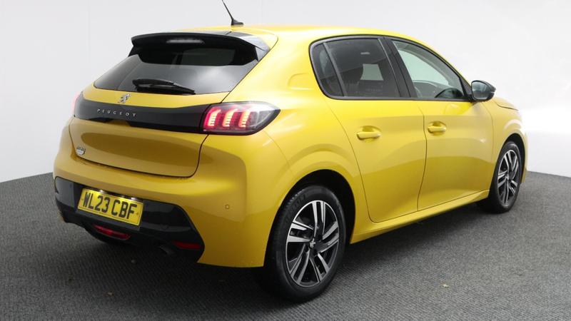 Used Peugeot 208 2023 for sale - 77117394: Photo 3