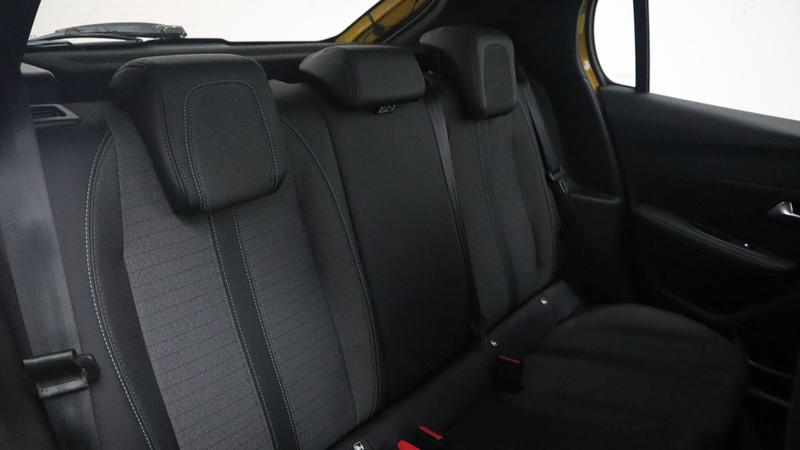 Used Peugeot 208 2023 for sale - 77117394: Photo 32