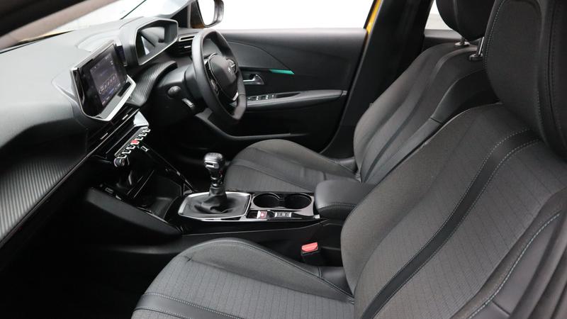 Used Peugeot 208 2023 for sale - 77117394: Photo 9