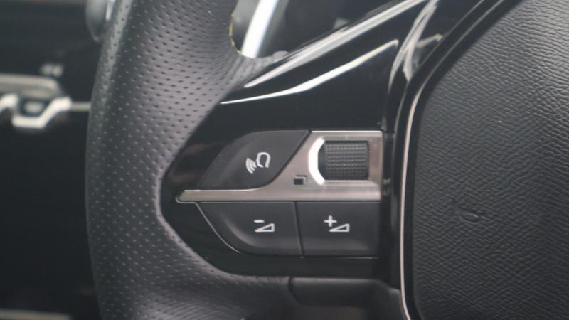 Used Peugeot 2008 2023 for sale - 77718721: Photo 14