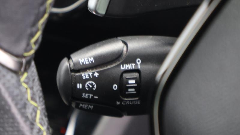 Used Peugeot 2008 2023 for sale - 77718721: Photo 16