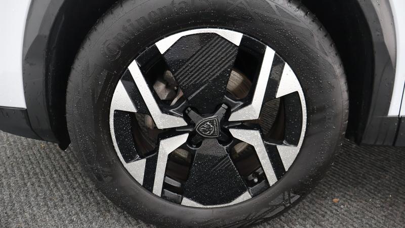 Used Peugeot 2008 2023 for sale - 77718721: Photo 33