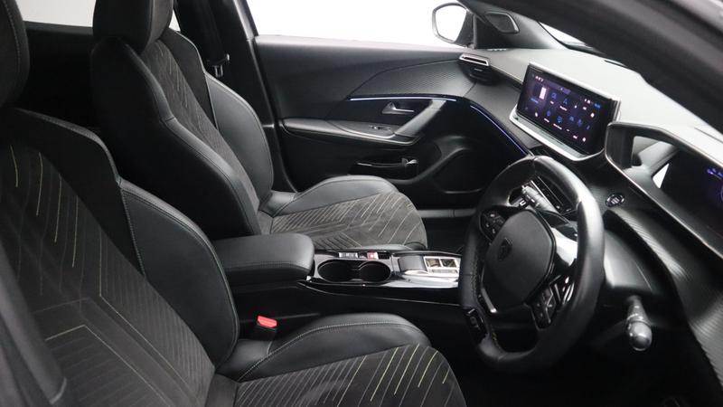 Used Peugeot E-2008 2023 for sale - 77381572: Photo 10
