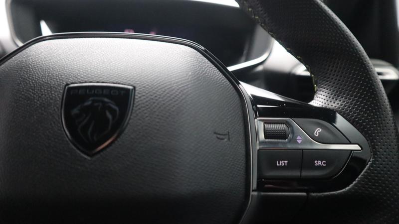 Used Peugeot E-2008 2023 for sale - 77381572: Photo 13