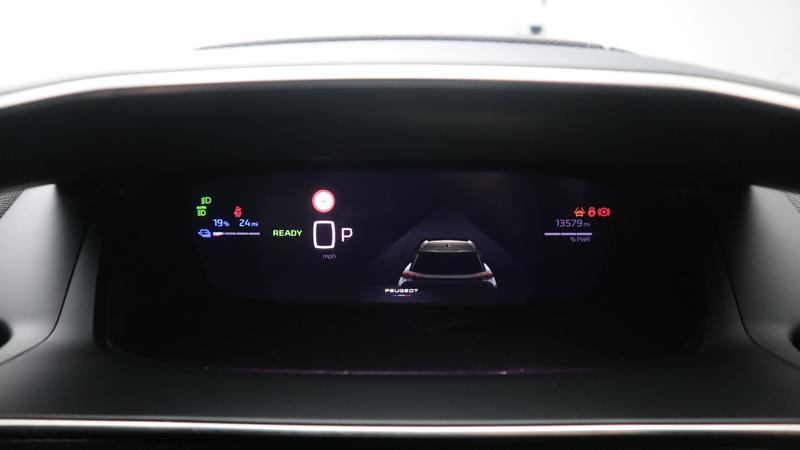 Used Peugeot E-2008 2023 for sale - 77381572: Photo 18