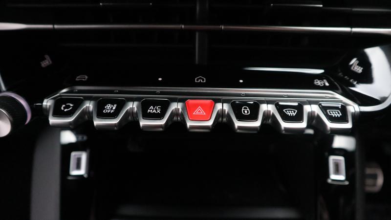 Used Peugeot E-2008 2023 for sale - 77381572: Photo 28