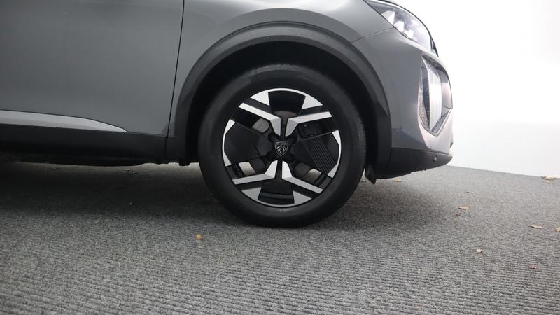 Used Peugeot E-2008 2023 for sale - 77381572: Photo 34