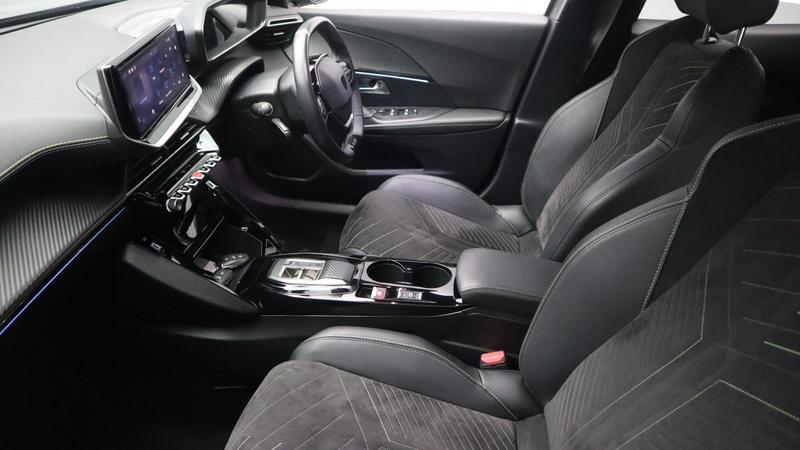 Used Peugeot E-2008 2023 for sale - 77381572: Photo 9