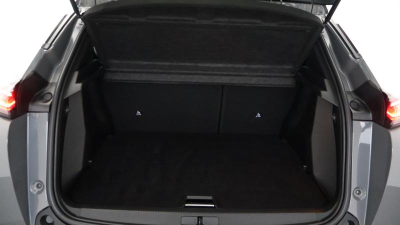 Used Peugeot 2008 2023 for sale - 77918749: Photo 12