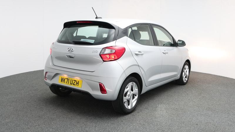Used Hyundai i10 2021 for sale - 77910319: Photo 3