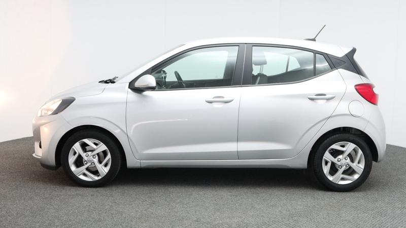 Used Hyundai i10 2021 for sale - 77910319: Photo 6