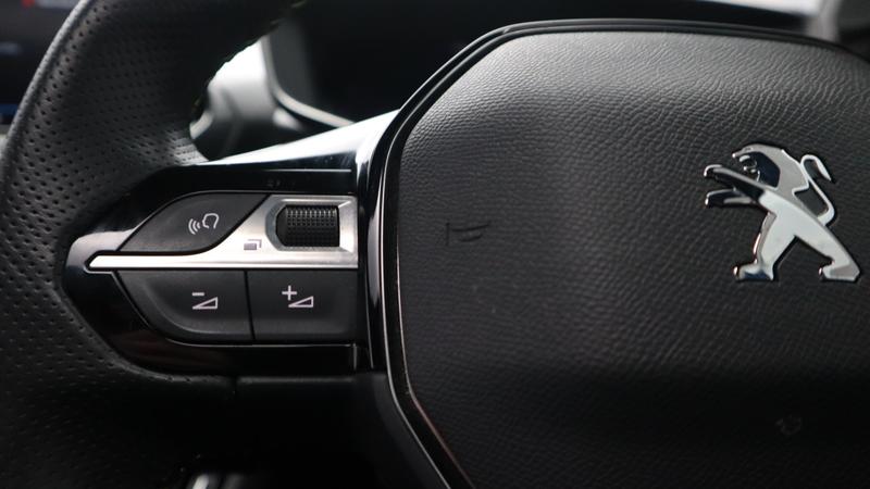 Used Peugeot 2008 2023 for sale - 77718618: Photo 12