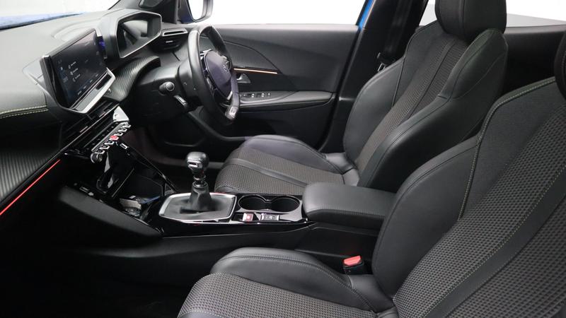 Used Peugeot 2008 2023 for sale - 77718618: Photo 9