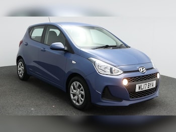 Used Hyundai i10 2017 for sale - 78942208: Photo