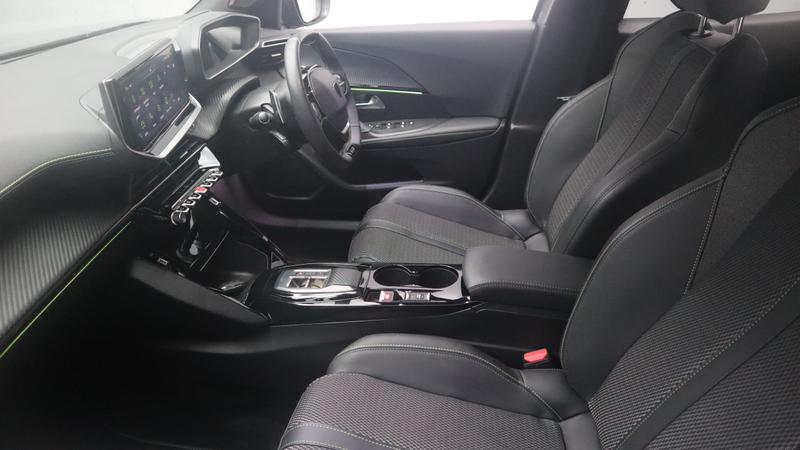 Used Peugeot 2008 2023 for sale - 77117353: Photo 9