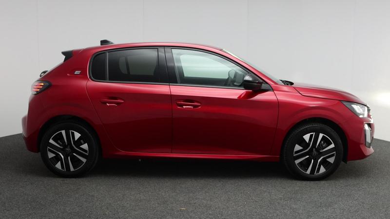 Used Peugeot 208 2024 for sale - 77117483: Photo 2