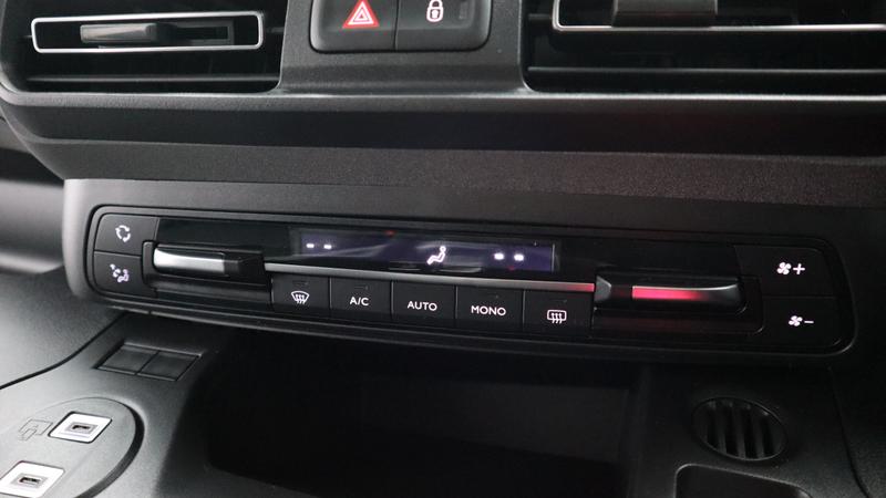 Used Peugeot e-Rifter 2025 for sale - 77665778: Photo 29