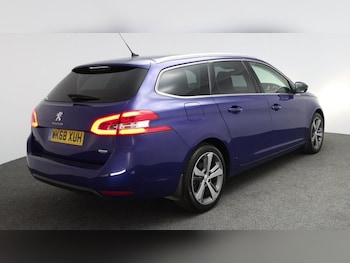Used Peugeot 308 SW 2019 for sale - 79170196: Photo