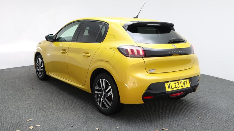 Used Peugeot 208 2023 for sale - 77117080: Photo 5