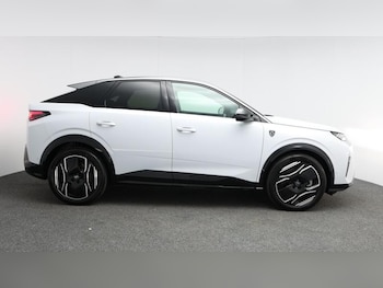 Used Peugeot E-3008 2024 for sale - 78744867: Photo