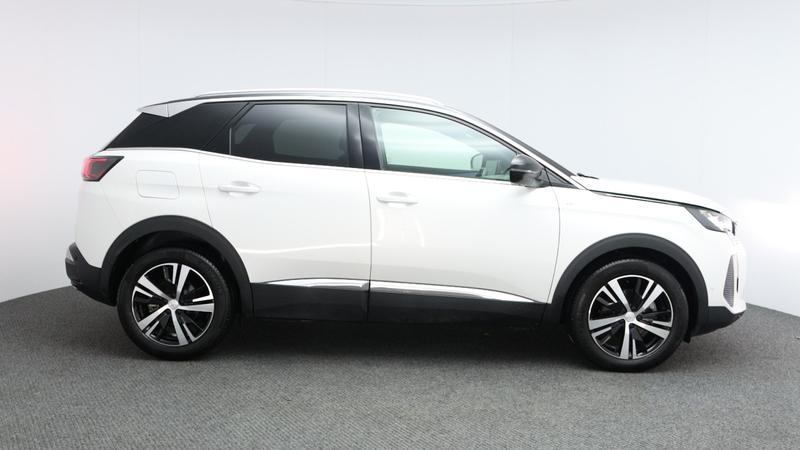 Used Peugeot 3008 2023 for sale - 77901109: Photo 2