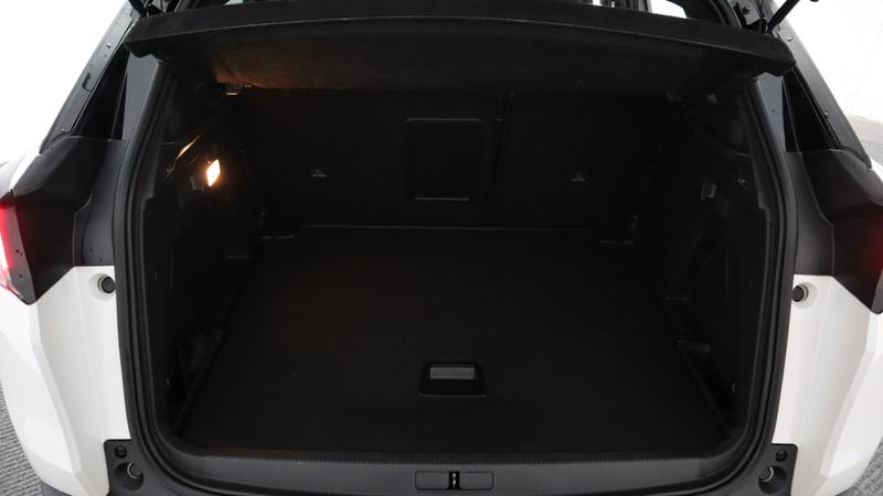 Used Peugeot 3008 2023 for sale - 77901109: Photo 34