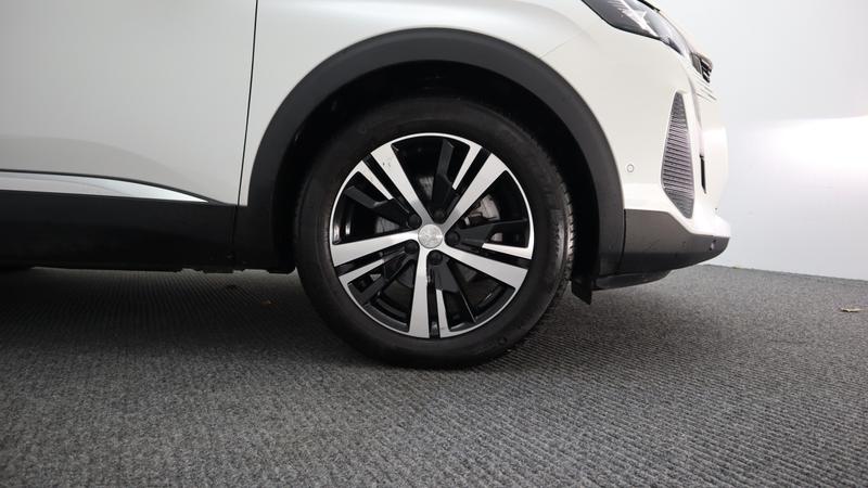 Used Peugeot 3008 2023 for sale - 77901109: Photo 35