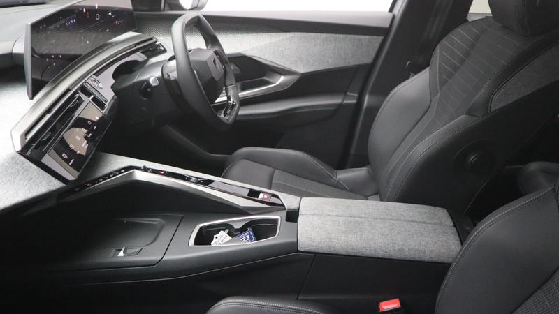 Used Peugeot 5008 2025 for sale - 77848631: Photo 9