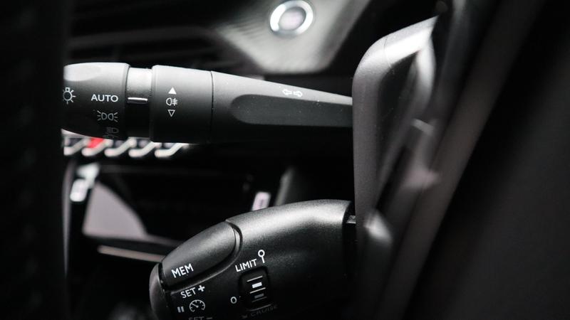 Used Peugeot 2008 for sale - 78109592: Photo 14