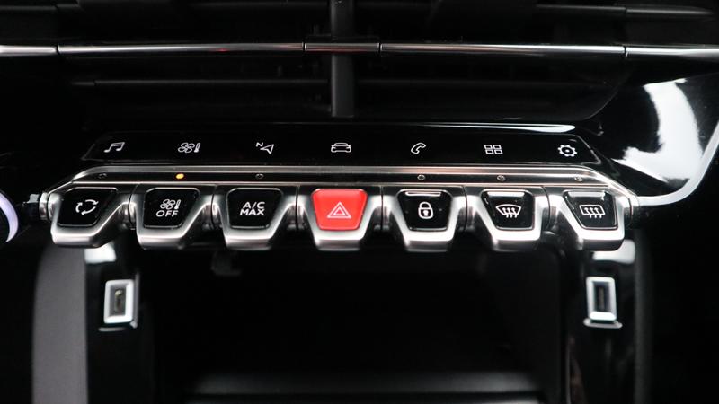 Used Peugeot 2008 2020 for sale - 77450330: Photo 29