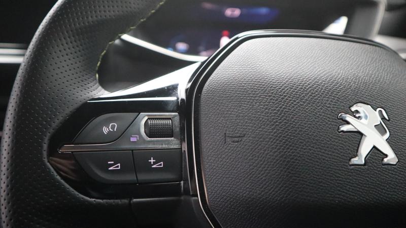 Used Peugeot 2008 2023 for sale - 77834357: Photo 12